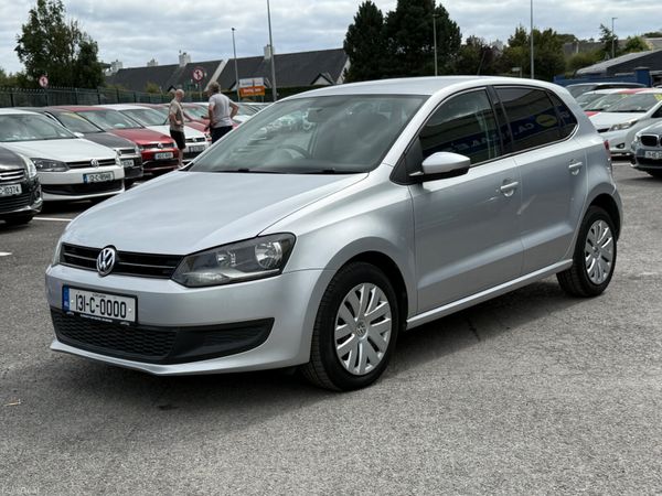 Volkswagen Polo Hatchback, Petrol, 2013, Silver