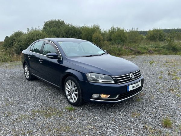 Volkswagen Passat Saloon, Diesel, 2014, Blue