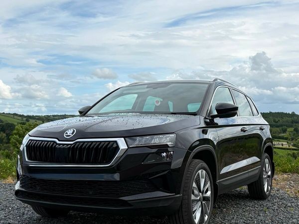 Skoda Karoq SUV, Petrol, 2023, Black