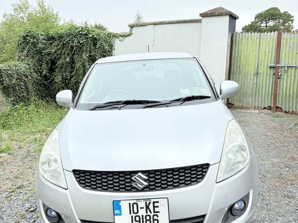 Suzuki Swift Hatchback, Petrol, 2010, Silver