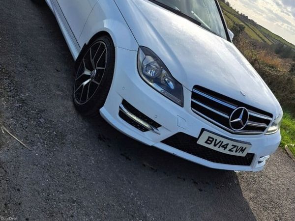 Mercedes-Benz C-Class Saloon, Diesel, 2014, White