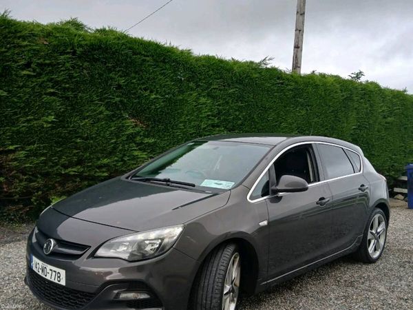 Vauxhall Astra Hatchback, Diesel, 2014, Grey