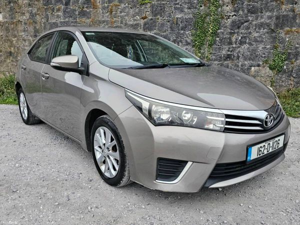 Toyota Corolla Saloon, Diesel, 2016, Bronze