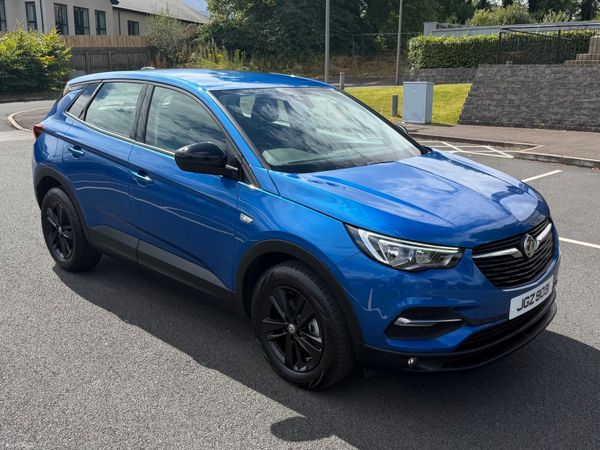 Vauxhall Grandland X Hatchback, Diesel, 2018, Blue