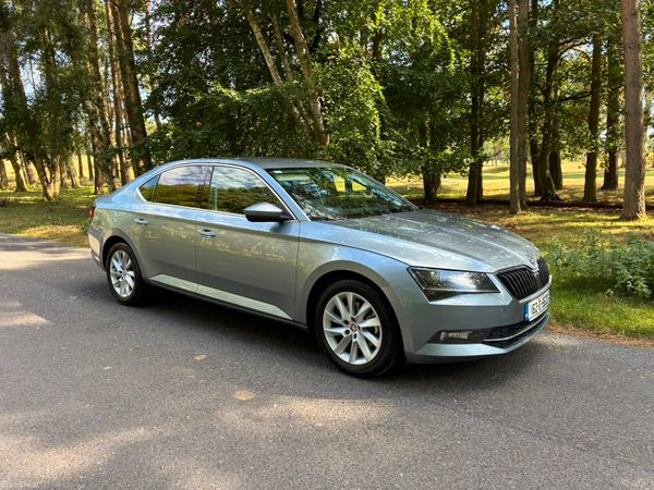 Skoda Superb Saloon, Diesel, 2016, Grey