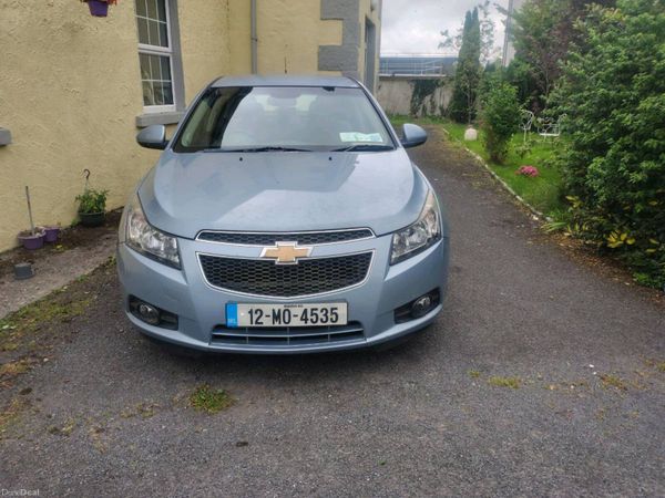 Chevrolet Cruze Saloon, Petrol, 2012, Blue