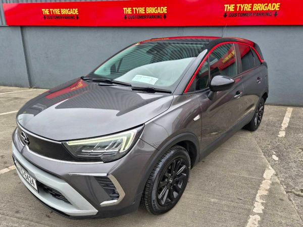 Opel Crossland X SUV, Diesel, 2021, Grey