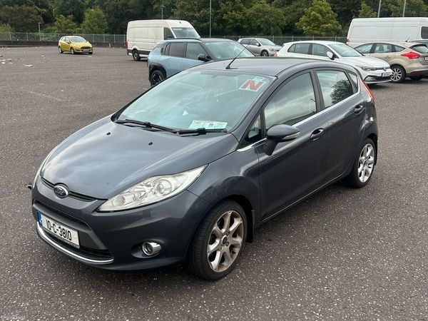 Ford Fiesta Hatchback, Petrol, 2010, Grey