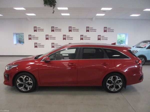 Kia Ceed Estate/Jeep, Diesel, 2019, Red