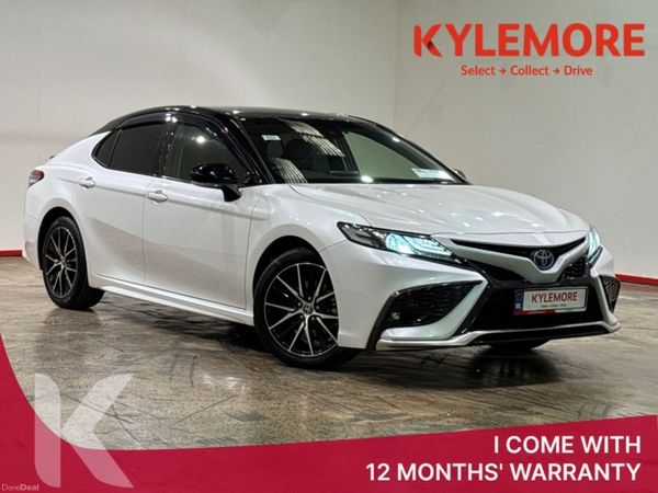 Toyota Camry Saloon, Petrol Hybrid, 2023, White