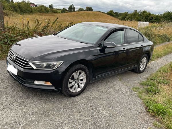 Volkswagen Passat Saloon, Diesel, 2015, Black