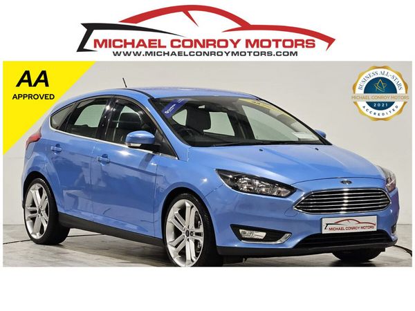 Ford Focus Hatchback, Petrol, 2016, Blue