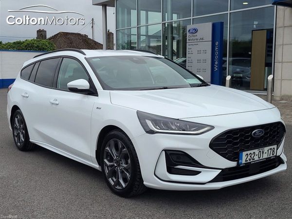 Ford Focus Estate, Petrol, 2023, White