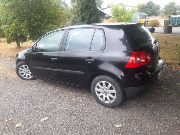 Volkswagen Golf Hatchback, Petrol, 2004, Black