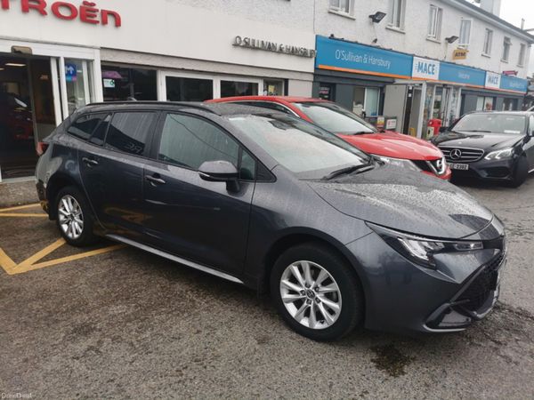 Toyota Corolla Estate, Petrol Hybrid, 2024, Grey