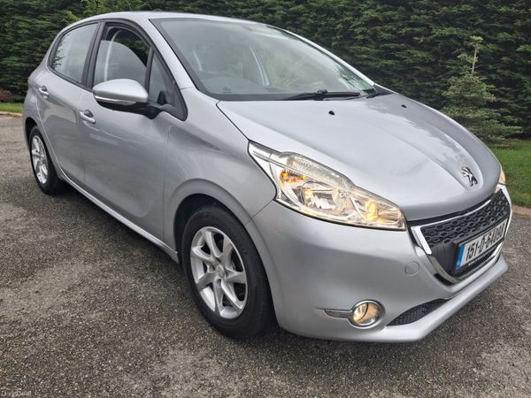 Peugeot 208 Hatchback, Petrol, 2015, Silver