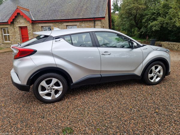Toyota C-HR+ SUV, Petrol Hybrid, 2019, Silver
