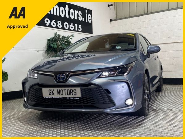 Toyota Corolla Saloon, Petrol Hybrid, 2023, Grey