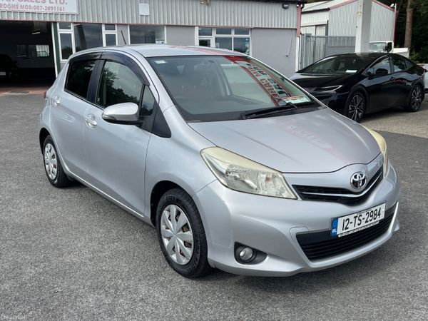 Toyota Vitz Hatchback, Petrol, 2012, Silver