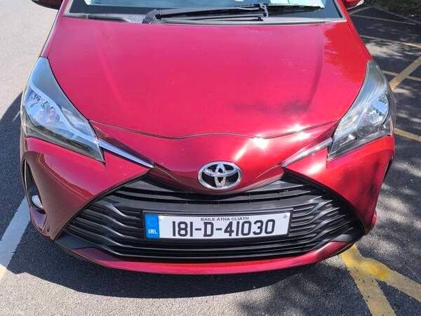 Toyota Yaris MPV, Petrol, 2018, Red