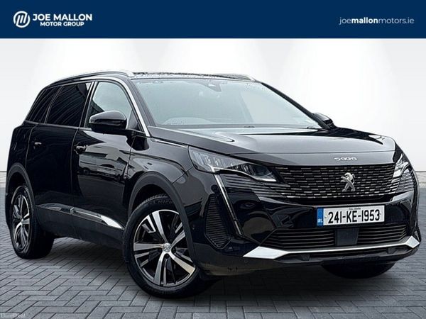 Peugeot 5008 MPV, Diesel, 2024, Black