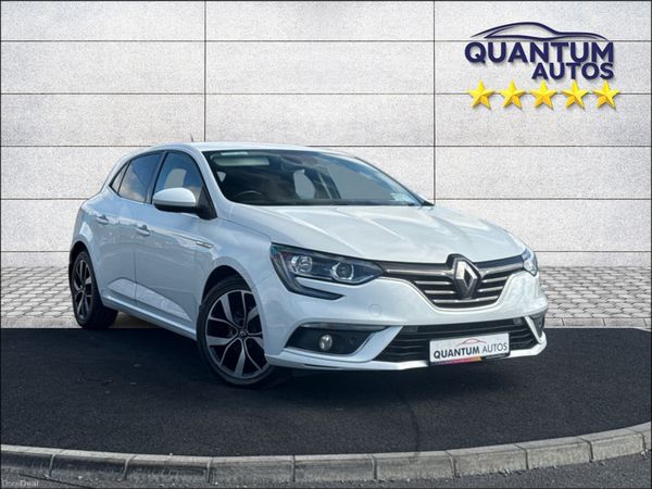 Renault Megane Hatchback, Diesel, 2019, White