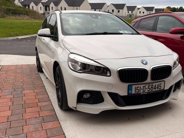 BMW 2-Series Hatchback, Petrol, 2015, White