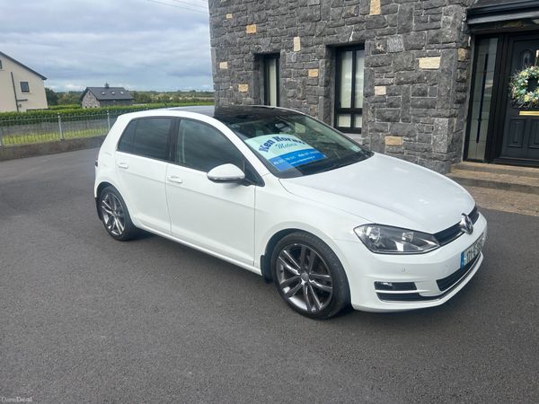 Volkswagen Golf Estate, Petrol, 2017, White