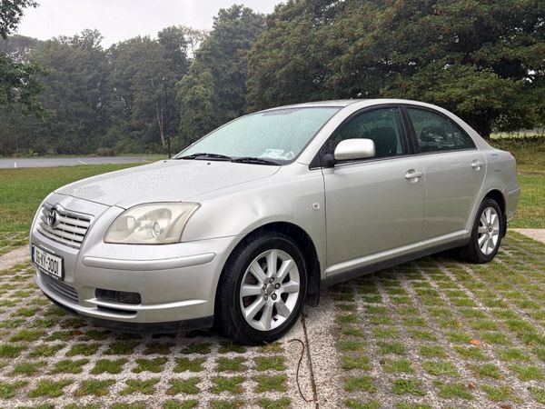 Toyota Avensis Saloon, Petrol, 2006, Silver