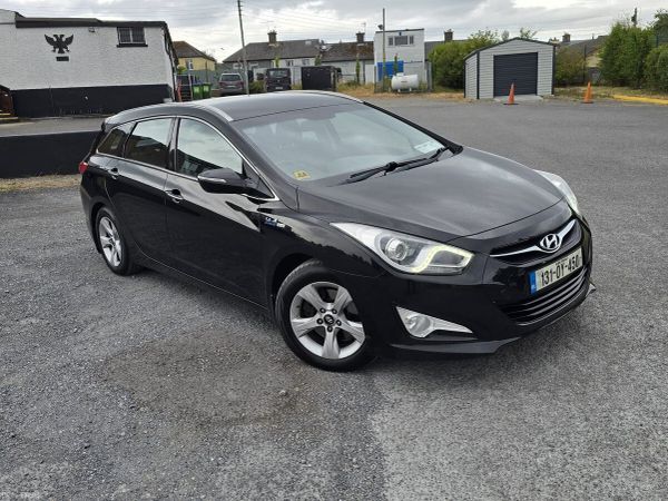 Hyundai i40 Estate/Jeep, Diesel, 2013, Black
