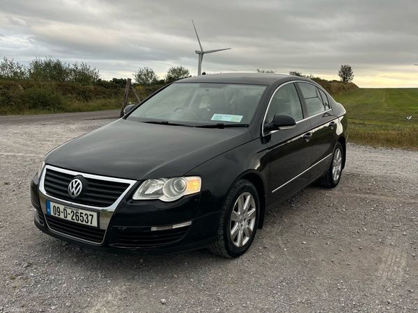 Volkswagen Passat Saloon, Diesel, 2009, Black