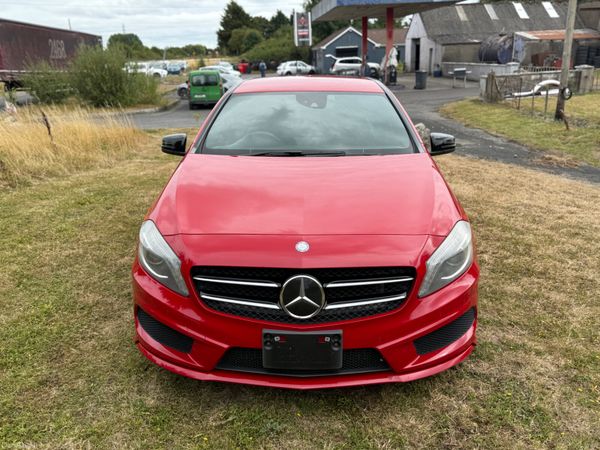 Mercedes-Benz A-Class Hatchback, Petrol, 2013, Red