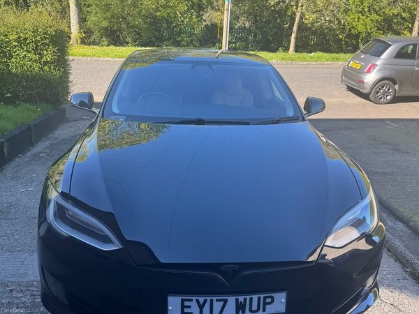 Tesla Model S Hatchback, Electric, 2017, Black