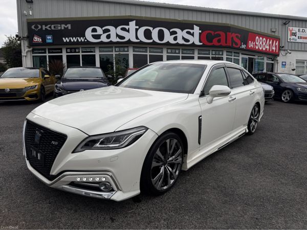 Toyota Crown Saloon, Petrol, 2020, White