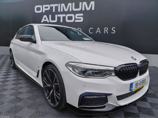 BMW 5-Series Saloon, Petrol Hybrid, 2019, White
