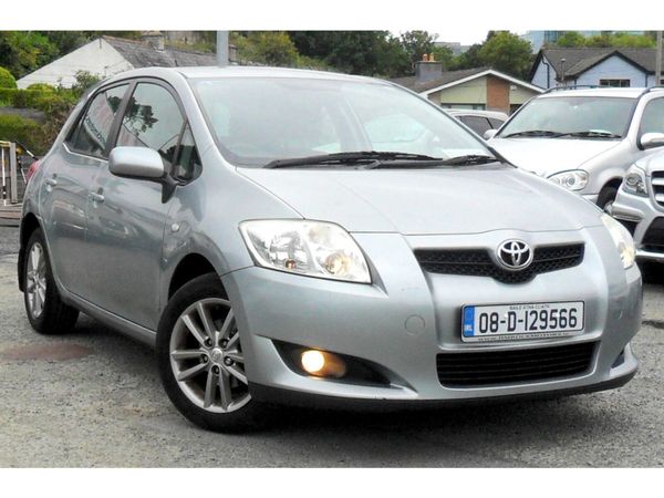 Toyota Auris Hatchback, Petrol, 2008, Silver