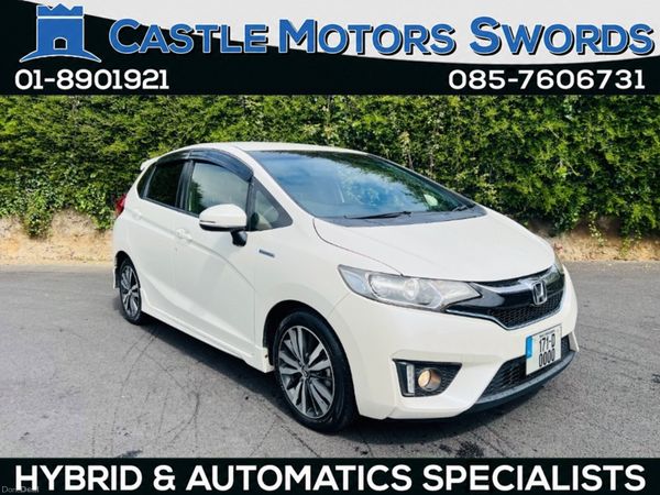 Honda Fit Hatchback, Petrol Hybrid, 2017, White