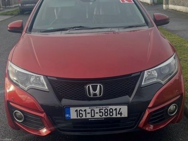 Honda Civic Hatchback, Diesel, 2016, Red
