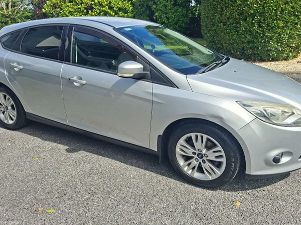 Ford Focus Hatchback, Diesel, 2012, Silver