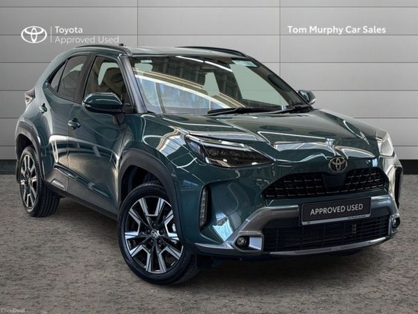 Toyota Yaris Cross SUV, Petrol Hybrid, 2025, Green
