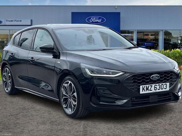 Ford Focus Hatchback, Petrol, 2026, Black
