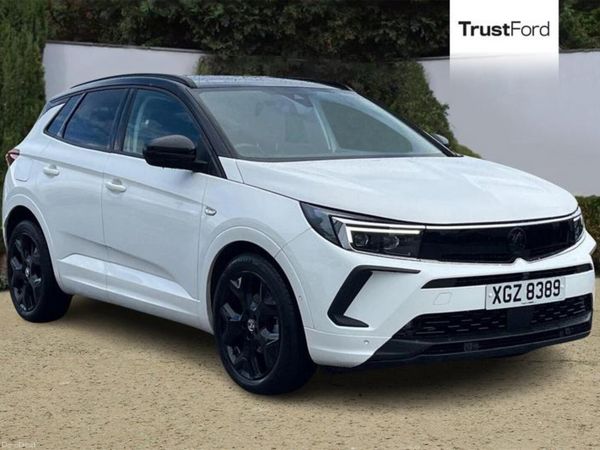 Vauxhall Grandland Hatchback, Petrol, 2022, White