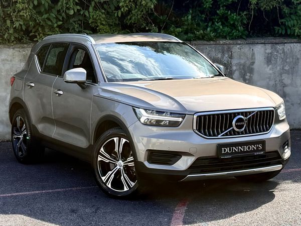 Volvo XC40 SUV, Petrol Hybrid, 2022, Grey