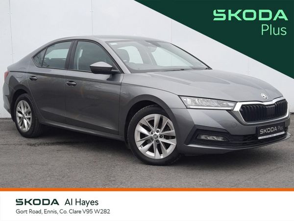 Skoda Octavia Saloon, Diesel, 2023, Grey