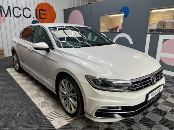 Volkswagen Passat Saloon, Petrol, 2017, White