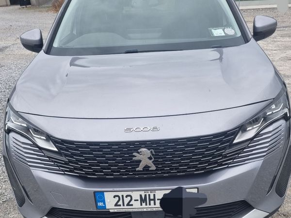 Peugeot 5008 MPV, Diesel, 2021, Grey