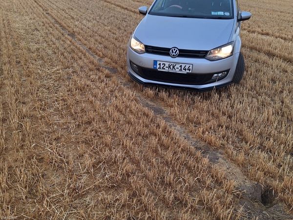 Volkswagen Polo Hatchback, Diesel, 2012, Silver
