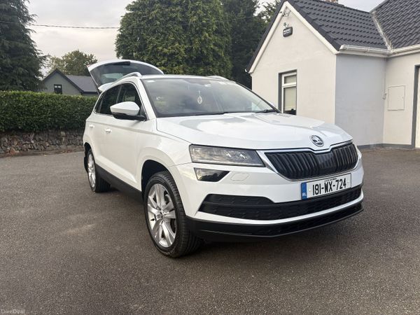 Skoda Karoq Estate/Jeep, Petrol, 2018, White