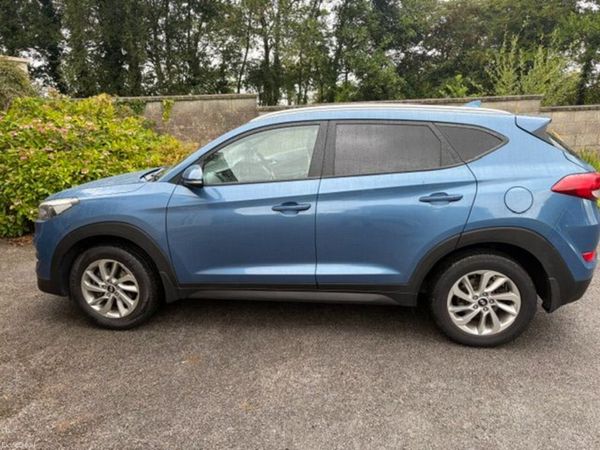 Hyundai Tucson SUV, Diesel, 2017, Blue