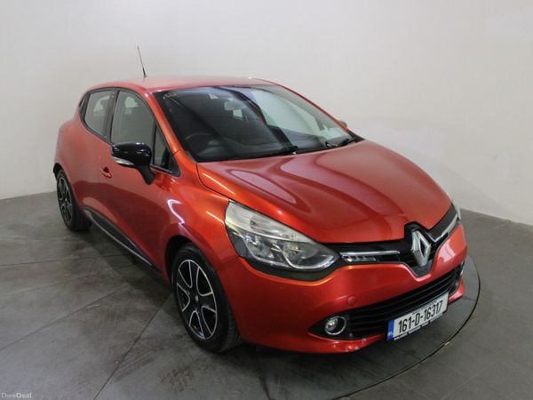 Renault Clio Hatchback, Petrol, 2016, Red